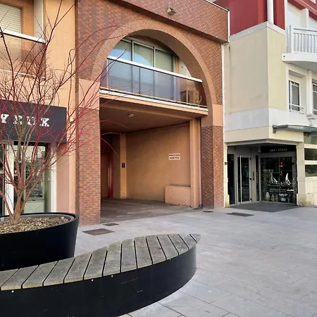 De La By Interhome 아르카숑